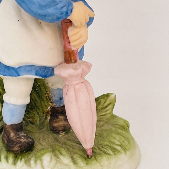 Vintage Kelvin Hand Painted Porcelain Figurine Girl wUmbrella Vivid Colors Japan - Picture 5 of 12